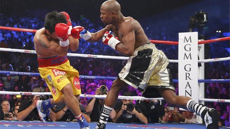 Mayweather wins the fight of the century3