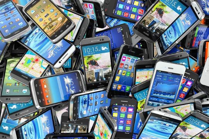 Tanzania cuts off 630 000 fake phones. 