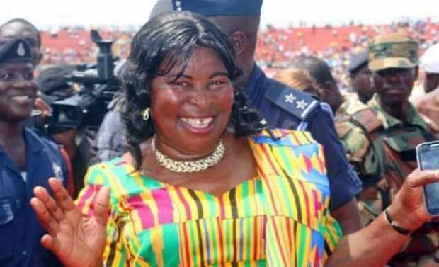 Akua Donkor picks nomination forms for election 2016. 