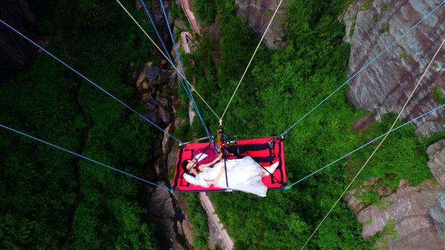 China to open first longest glass bridge 3