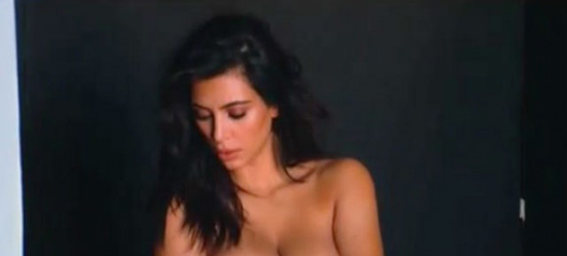 Kim Kardashian can not wear clothes. 