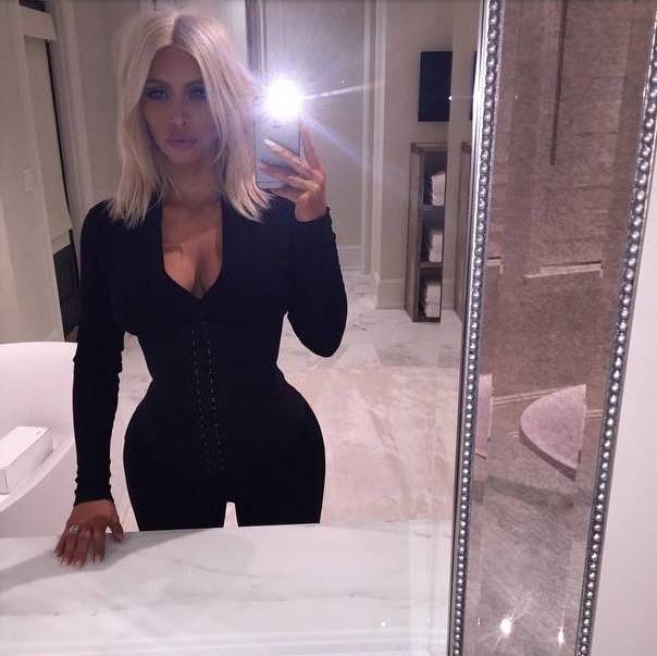 Kim Kardashian famous Instagram photos2