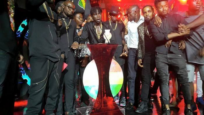 Stonebwoy crowned overall artiste of the year. 