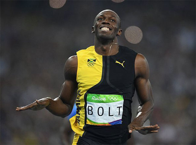 Usain Bolt wins 100m gold medal at Rio Olympics. 