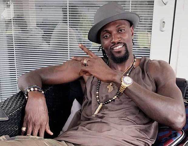 Emmanuel Adebayor signs for Turkish club Istanbul Basakehir in a new deal