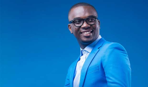 Joe Mettle wins the 2017 artiste of the year 