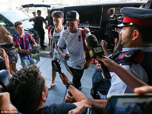 neymar jnr unveiled by psg 3