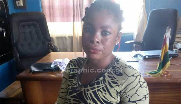 Woman, 23, busted for attempting to smuggle cocaine into Prison (Photo)